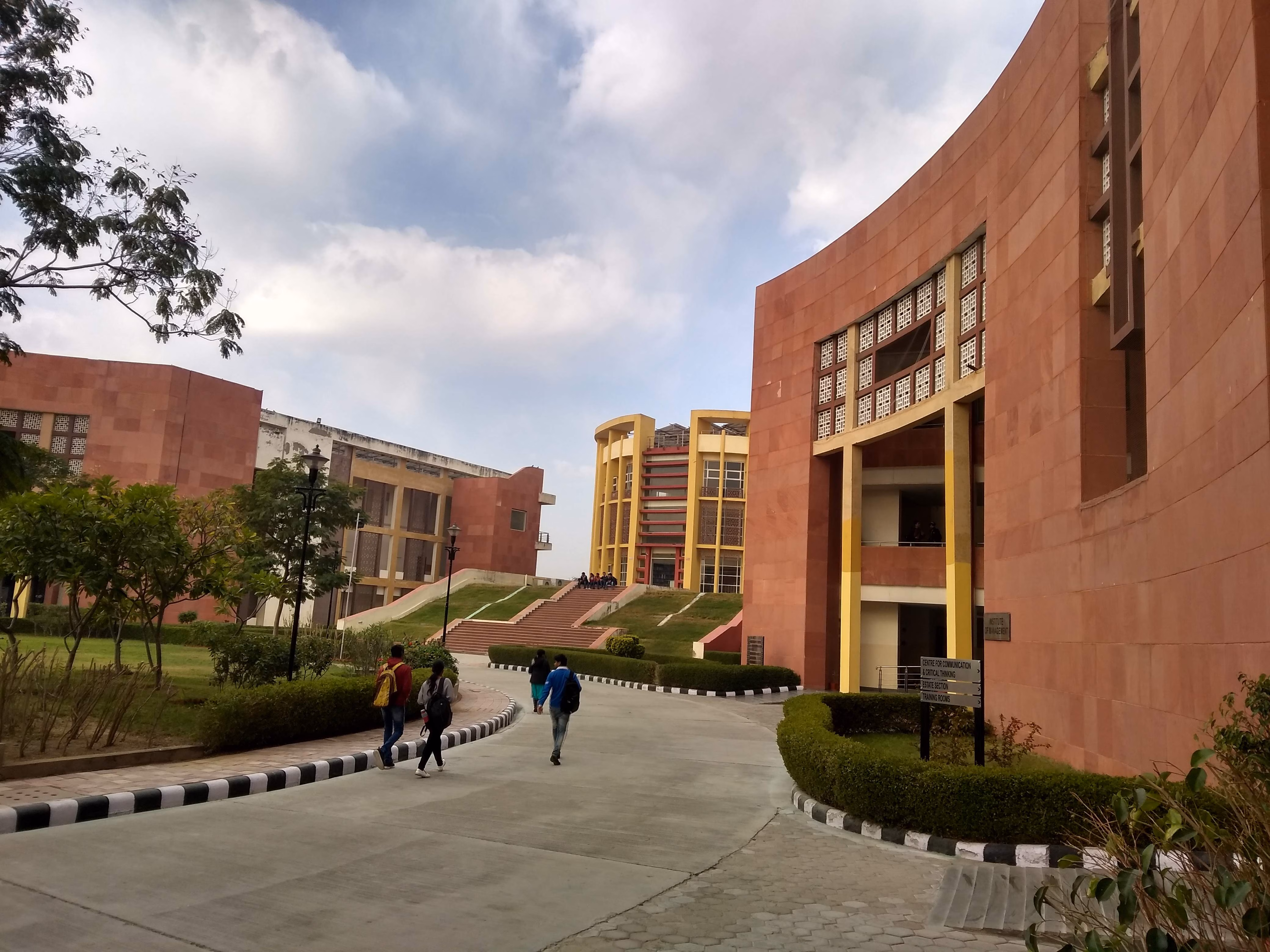 J.K. Lakshmipat University